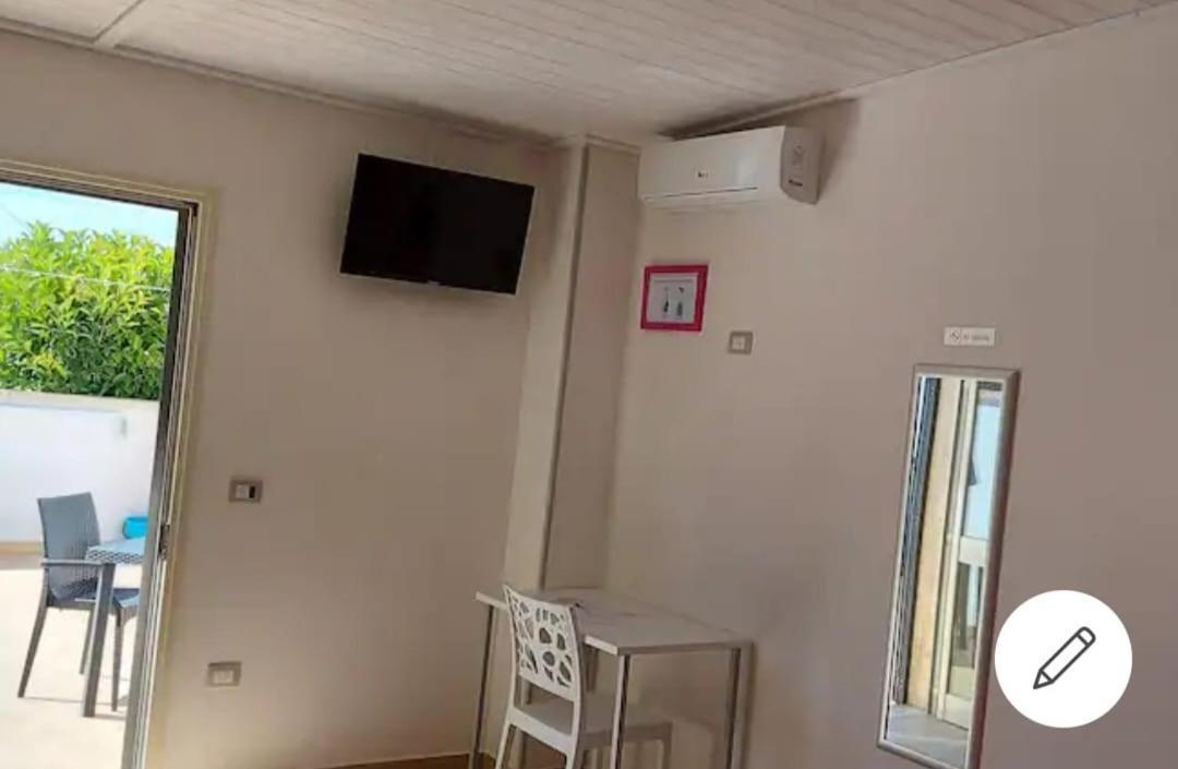 Briciola'S Rooms Porto Cesareo Exteriör bild
