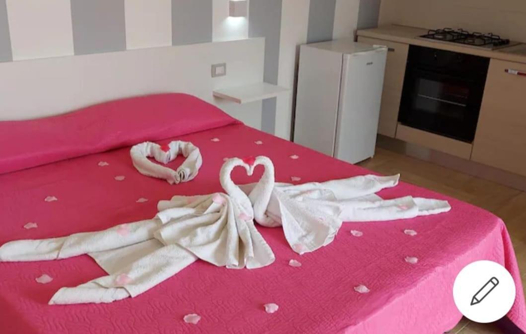 Briciola'S Rooms Porto Cesareo Exteriör bild